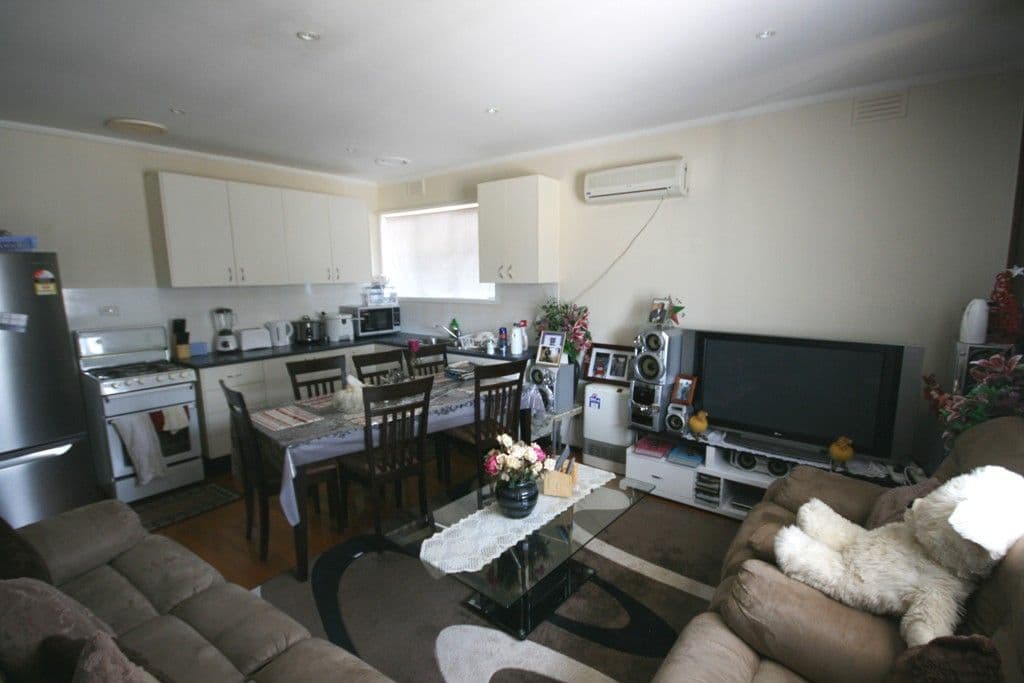 41 Power Street, ST ALBANS VIC 3021, St Albans - Thumbnail 3
