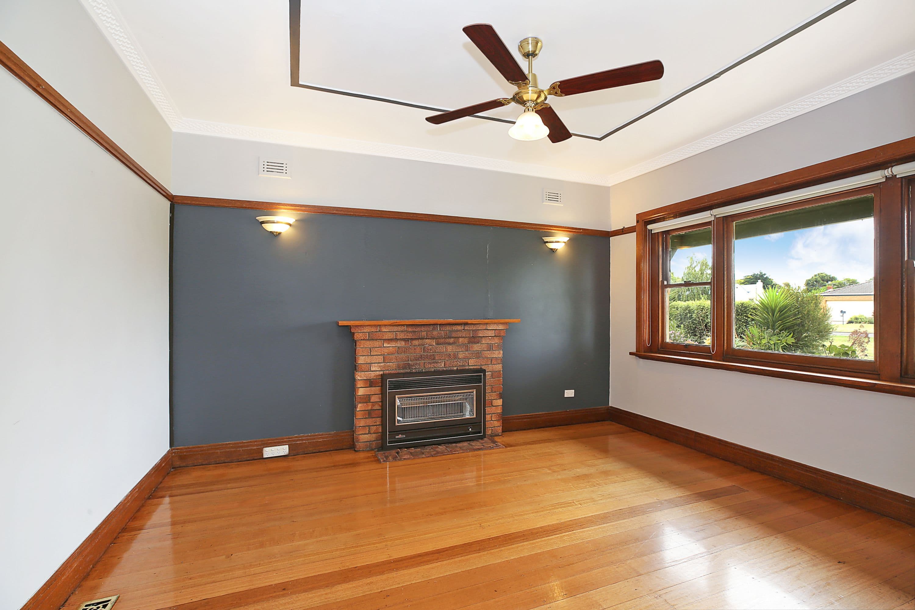 63 Mitchell Street, Cobden VIC 3266, Cobden - Thumbnail 5