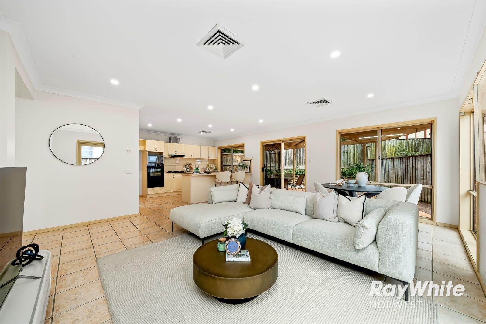 14 Atlantic Place, Beaumont Hills NSW 2155, Beaumont Hills - Thumbnail 5