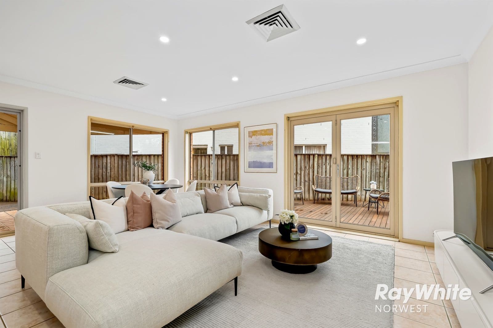 14 Atlantic Place, Beaumont Hills NSW 2155, Beaumont Hills - Thumbnail 6