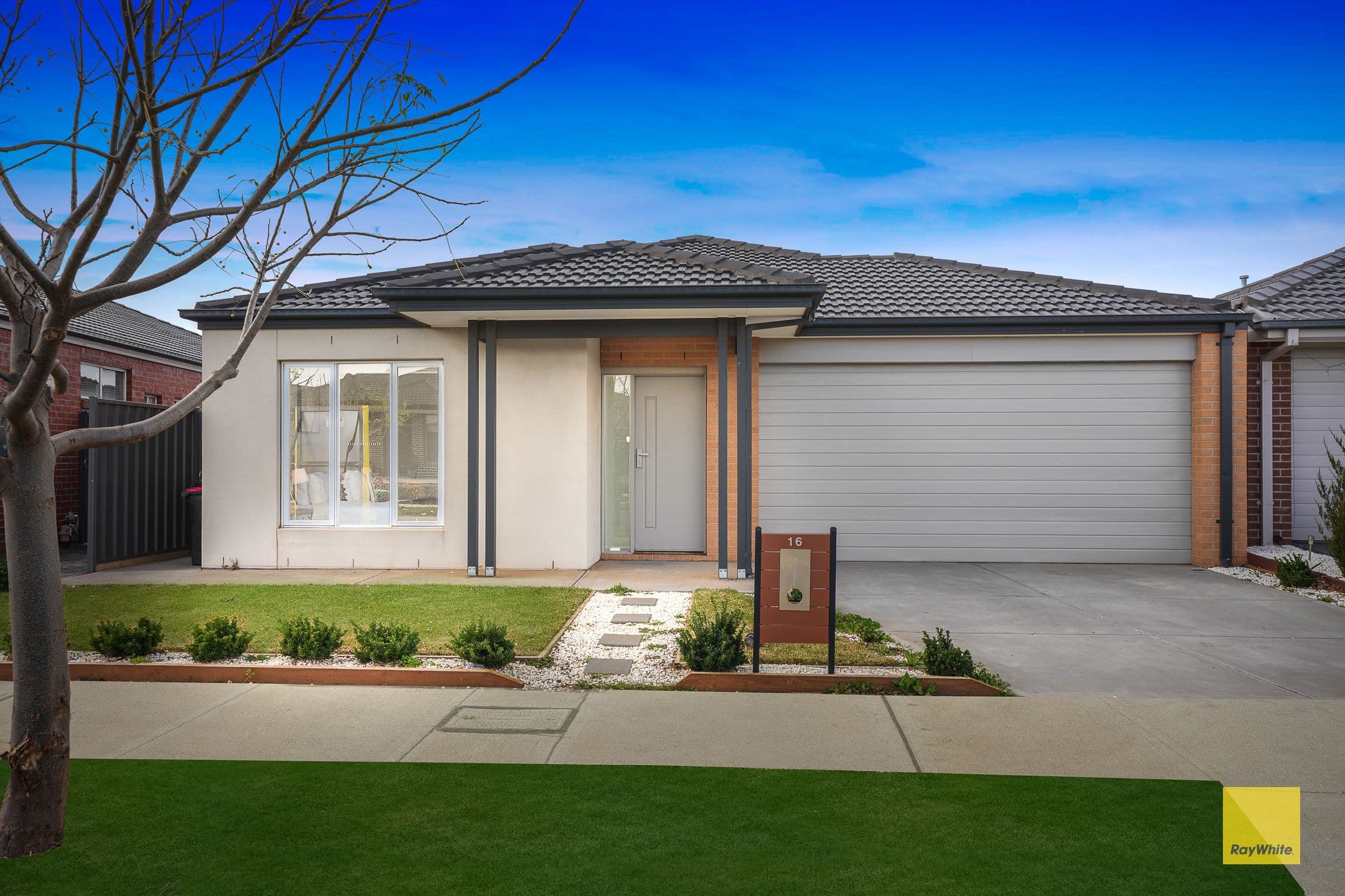 16 lovicks Road, WEIR VIEWS VIC 3338, Weir Views - Image 1