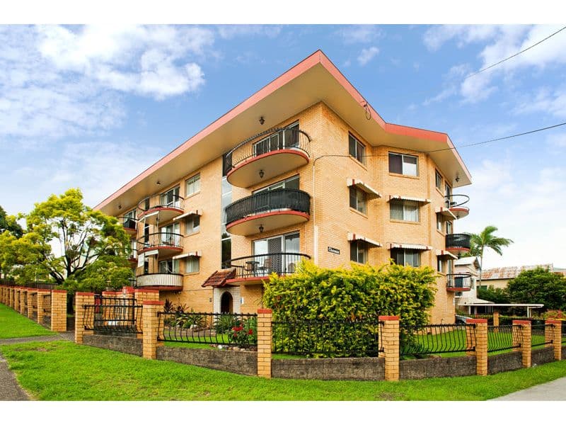 35 Kitchener Street, COORPAROO QLD 4151, Coorparoo - Image 1