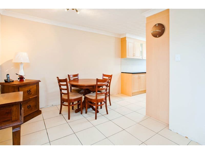 35 Kitchener Street, COORPAROO QLD 4151, Coorparoo - Thumbnail 3