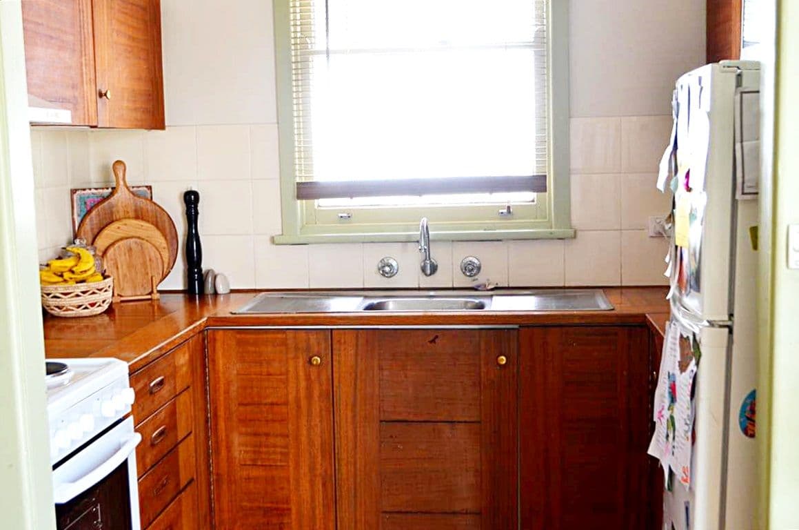 49 Carey Street, Tumut - Thumbnail 2