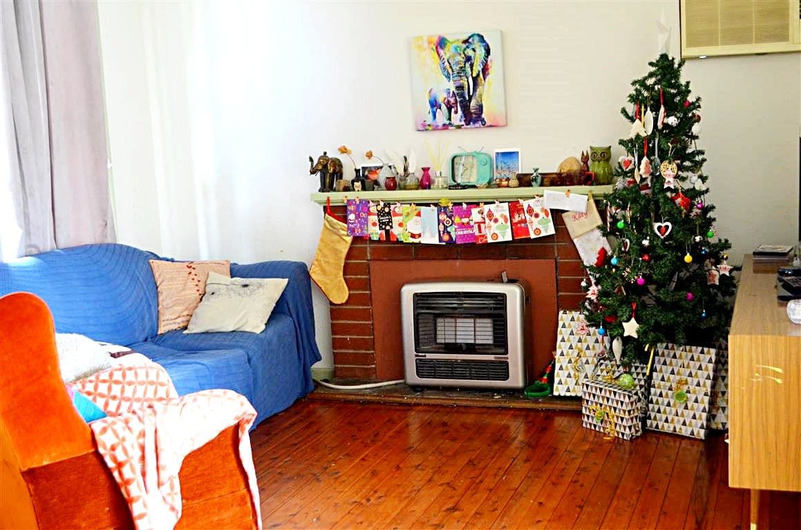 49 Carey Street, Tumut - Thumbnail 5
