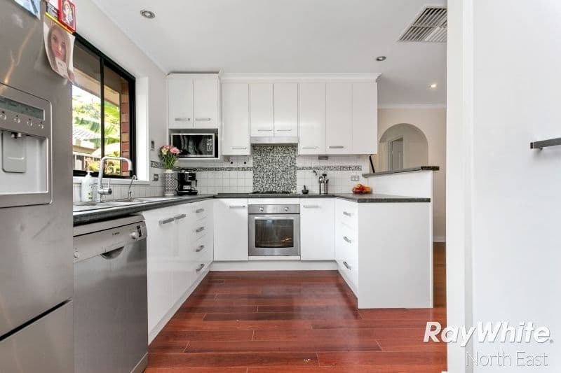 18 Taranaki Court, Greenwith SA 5125, Greenwith - Thumbnail 4