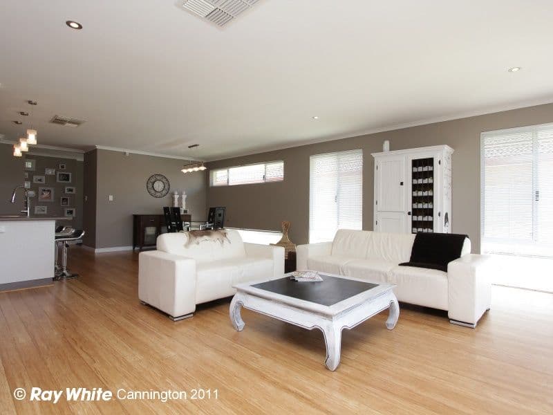 23 Grenoble Street, PIARA WATERS WA 6112, Piara Waters - Thumbnail 3