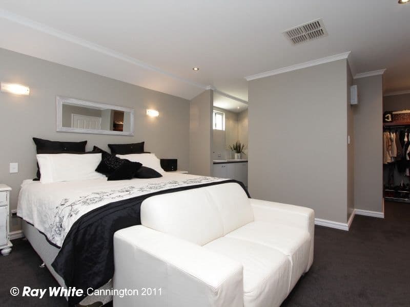 23 Grenoble Street, PIARA WATERS WA 6112, Piara Waters - Thumbnail 8