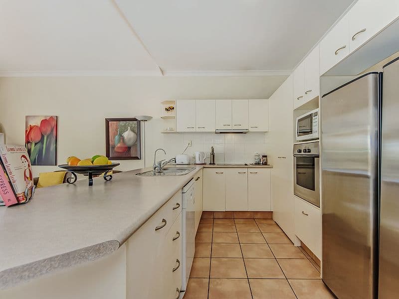 9 Torrey Place, ROBINA QLD 4226, Robina - Thumbnail 7