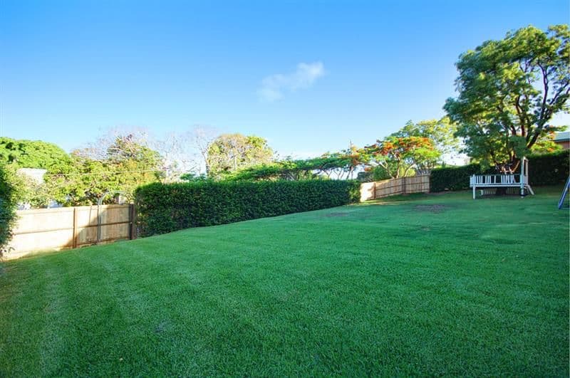 26 Enderley Road, CLAYFIELD QLD 4011, Clayfield - Thumbnail 2