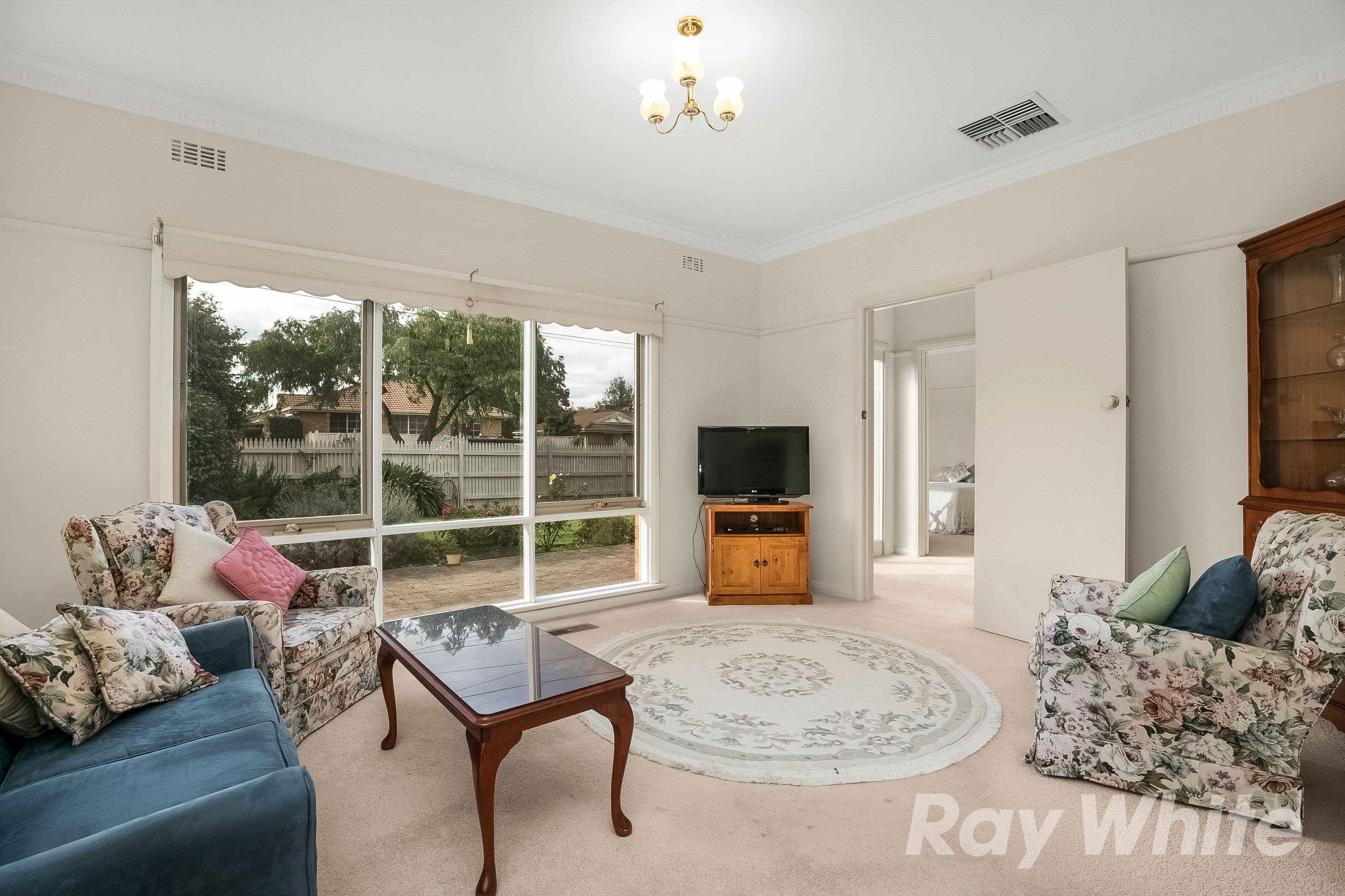 8 Short Street, Glen Waverley VIC 3150, Glen Waverley - Thumbnail 2
