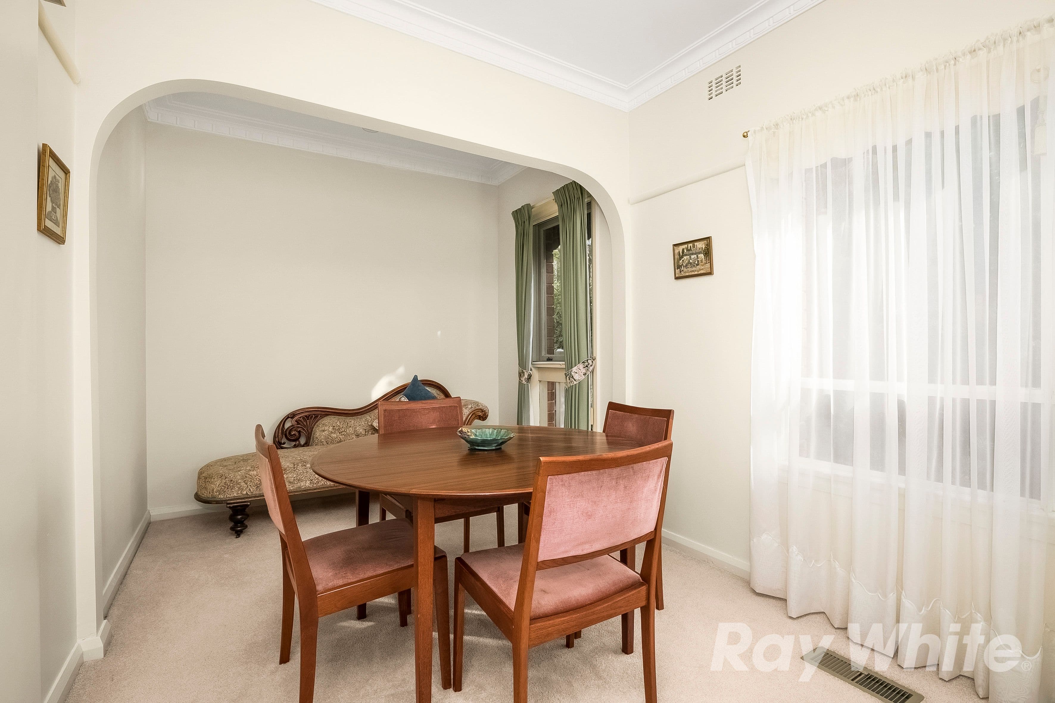 8 Short Street, Glen Waverley VIC 3150, Glen Waverley - Thumbnail 3