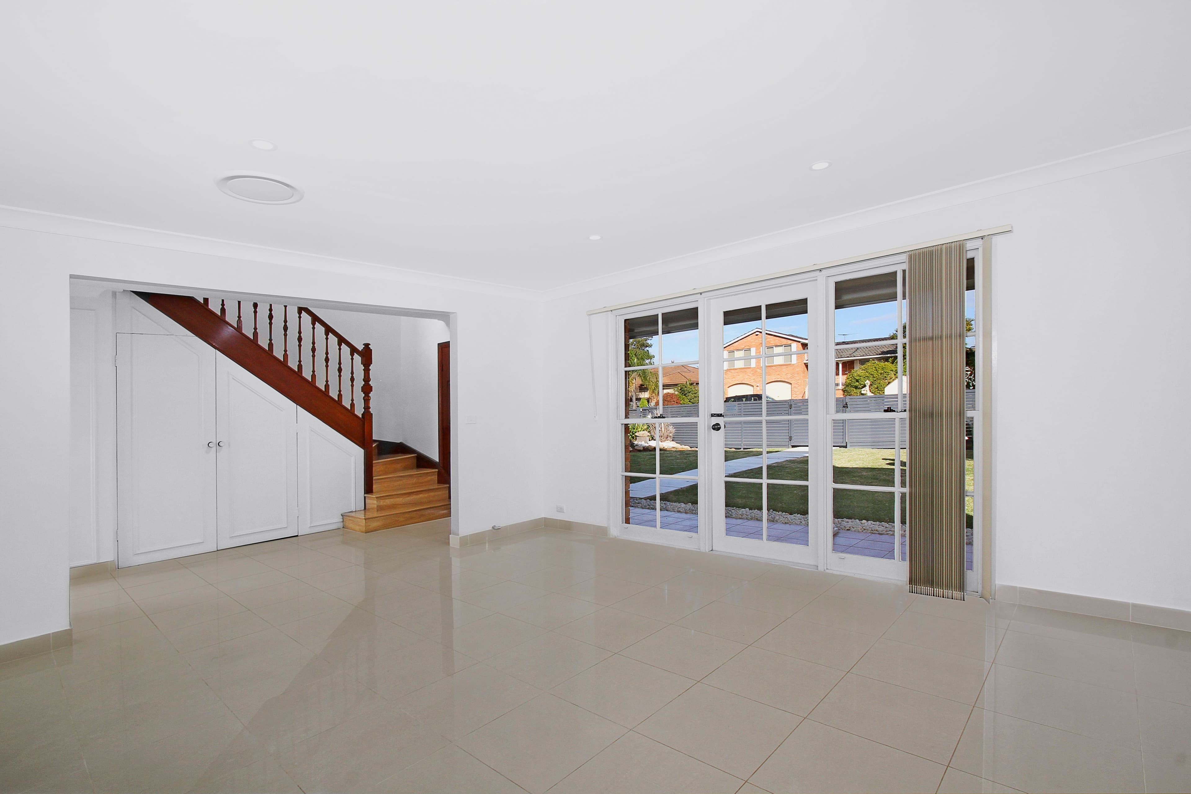 11 Monaro Close, Bossley Park - Thumbnail 3