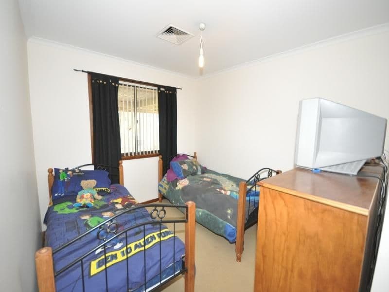 19 Brooker Drive, HILLBANK SA 5112, Hillbank - Thumbnail 5