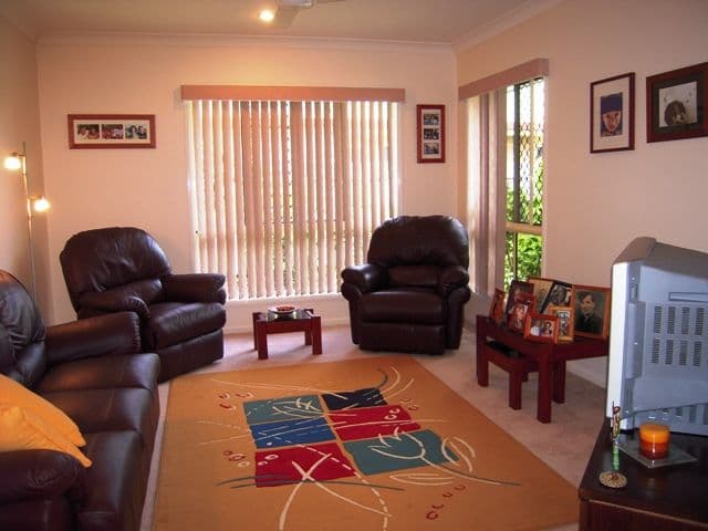 13 Ben Nevis Street, BEACONSFIELD QLD 4740, Beaconsfield - Thumbnail 2