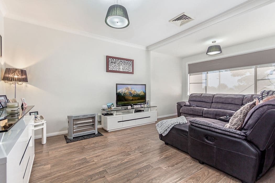 76 Regent Street, Riverstone NSW 2765, Riverstone - Thumbnail 3