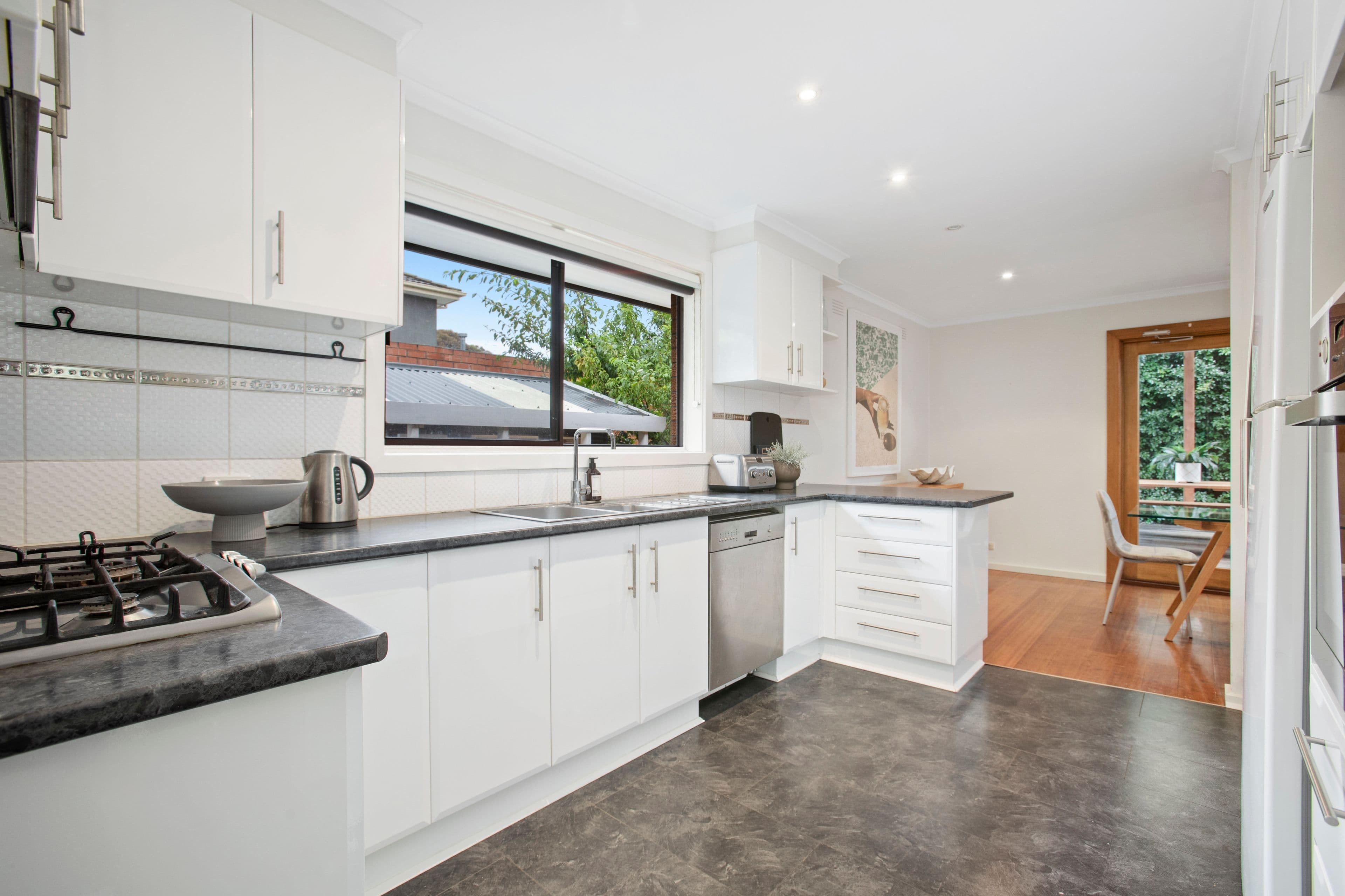 201 Centre Dandenong Road, Cheltenham VIC 3192, Cheltenham - Thumbnail 3