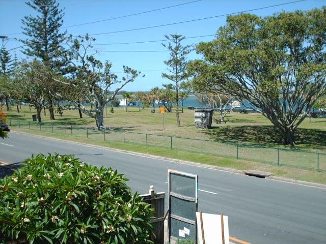 218 Marine Parade, LABRADOR QLD 4215, Labrador - Thumbnail 2