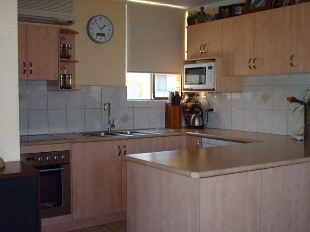 218 Marine Parade, LABRADOR QLD 4215, Labrador - Thumbnail 3