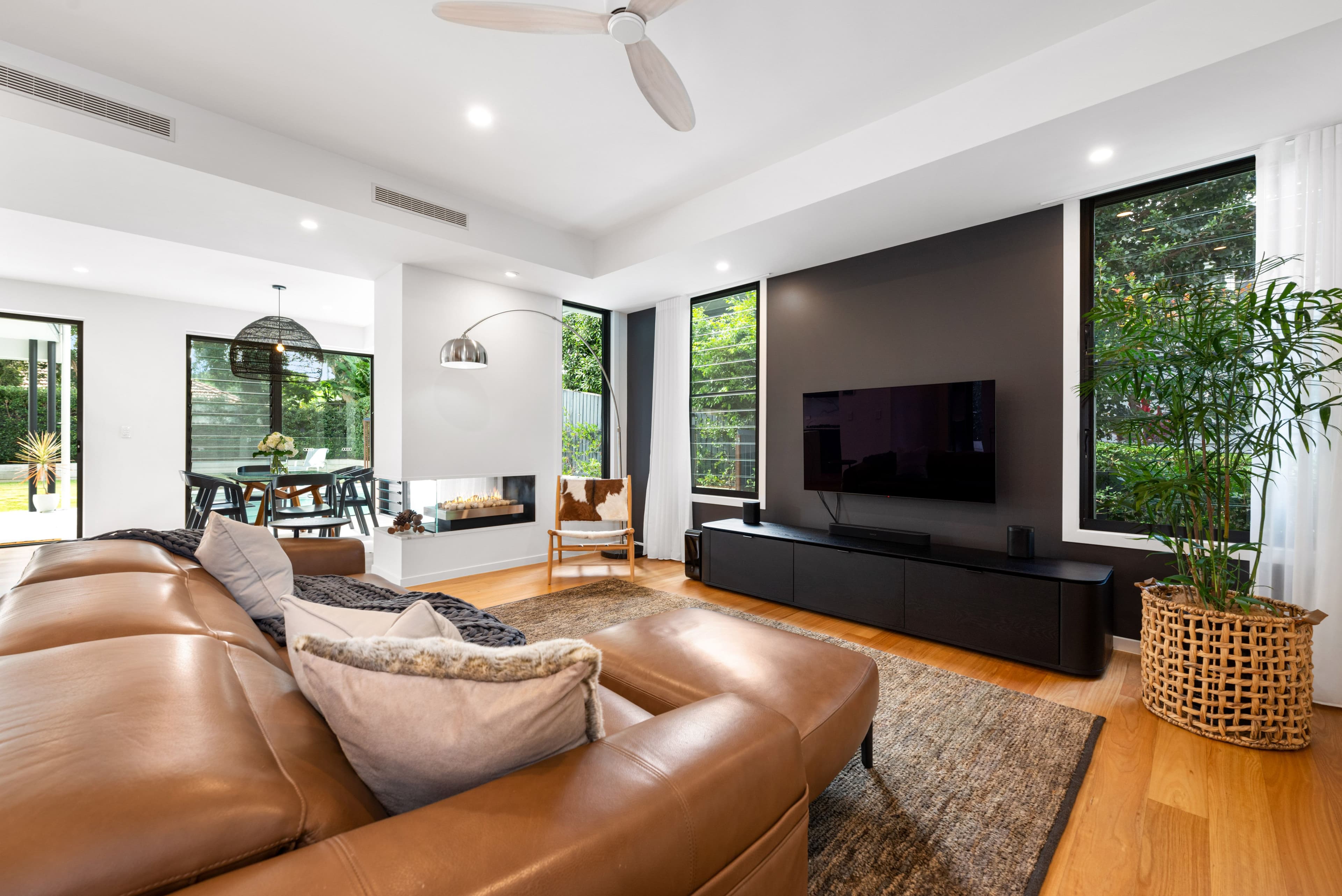 22 Orvieto Road, Yeronga QLD 4104, Yeronga - Thumbnail 4