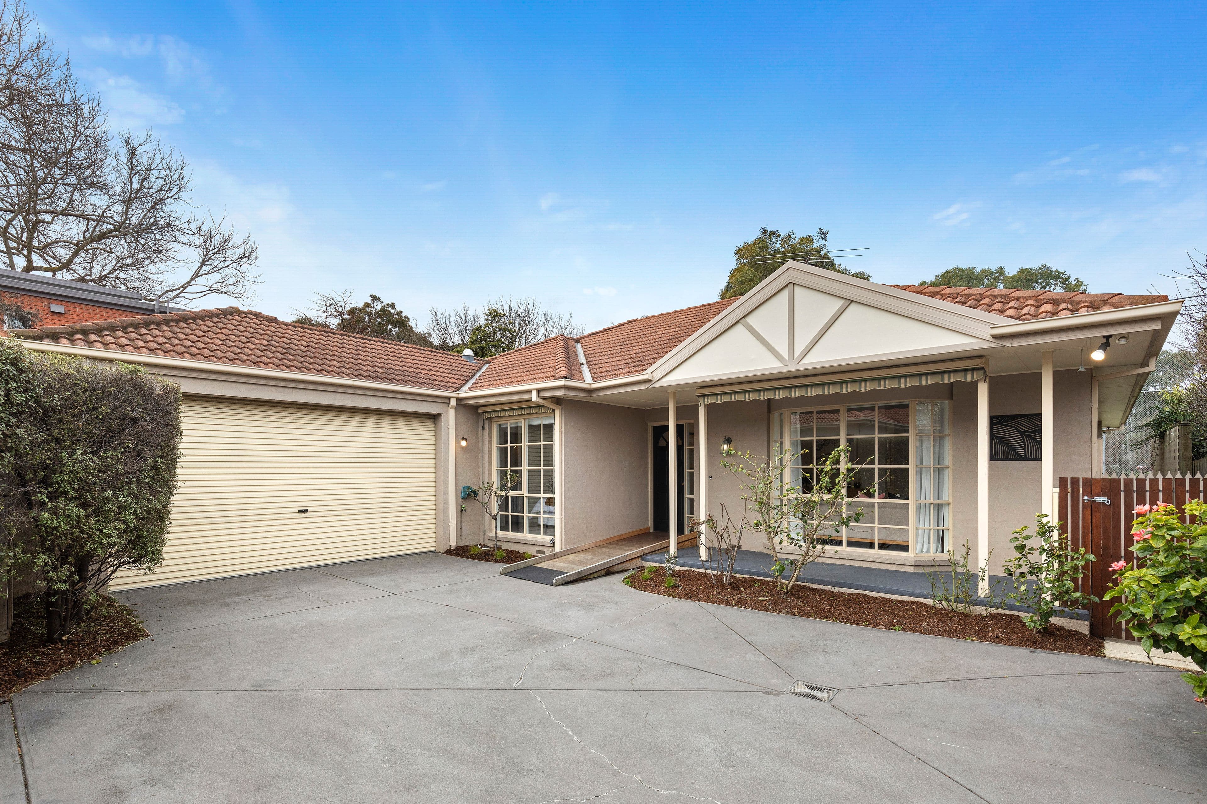 2 Crawford Street, Cheltenham VIC 3192, Cheltenham - Image 1