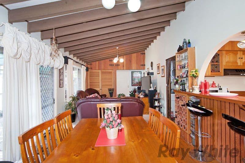 10 Brennon Road, GOROKAN NSW 2263, Gorokan - Thumbnail 2