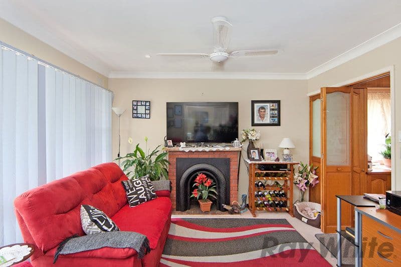 10 Brennon Road, GOROKAN NSW 2263, Gorokan - Thumbnail 3