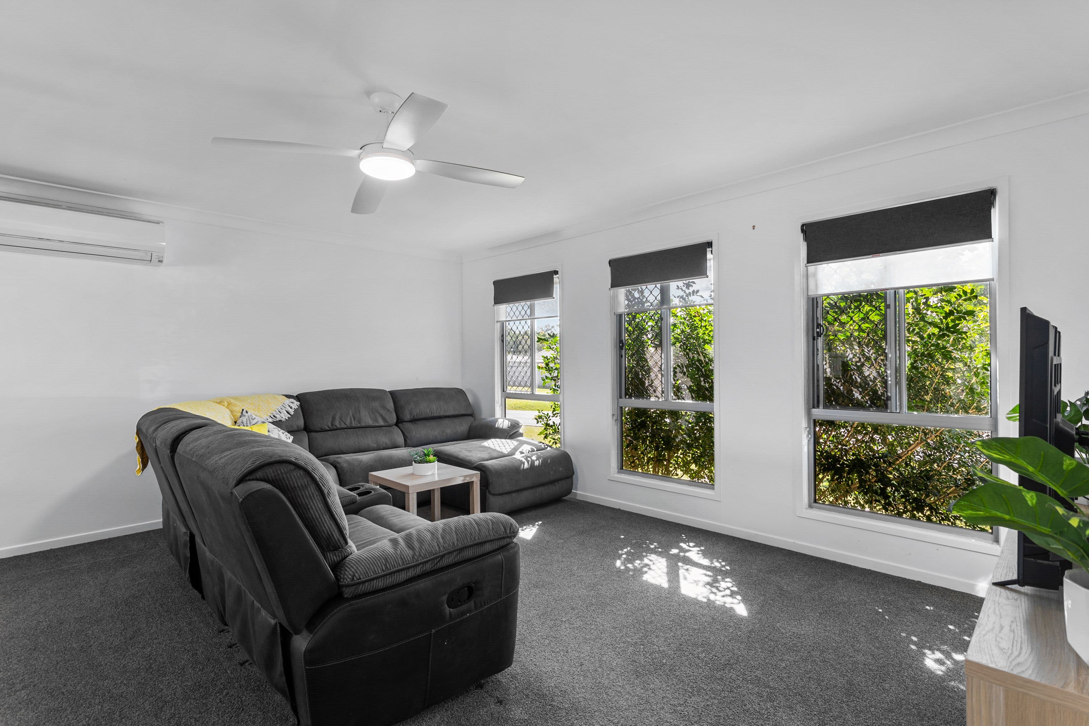 16 Sabin Street, Caboolture QLD 4510, Caboolture - Thumbnail 2