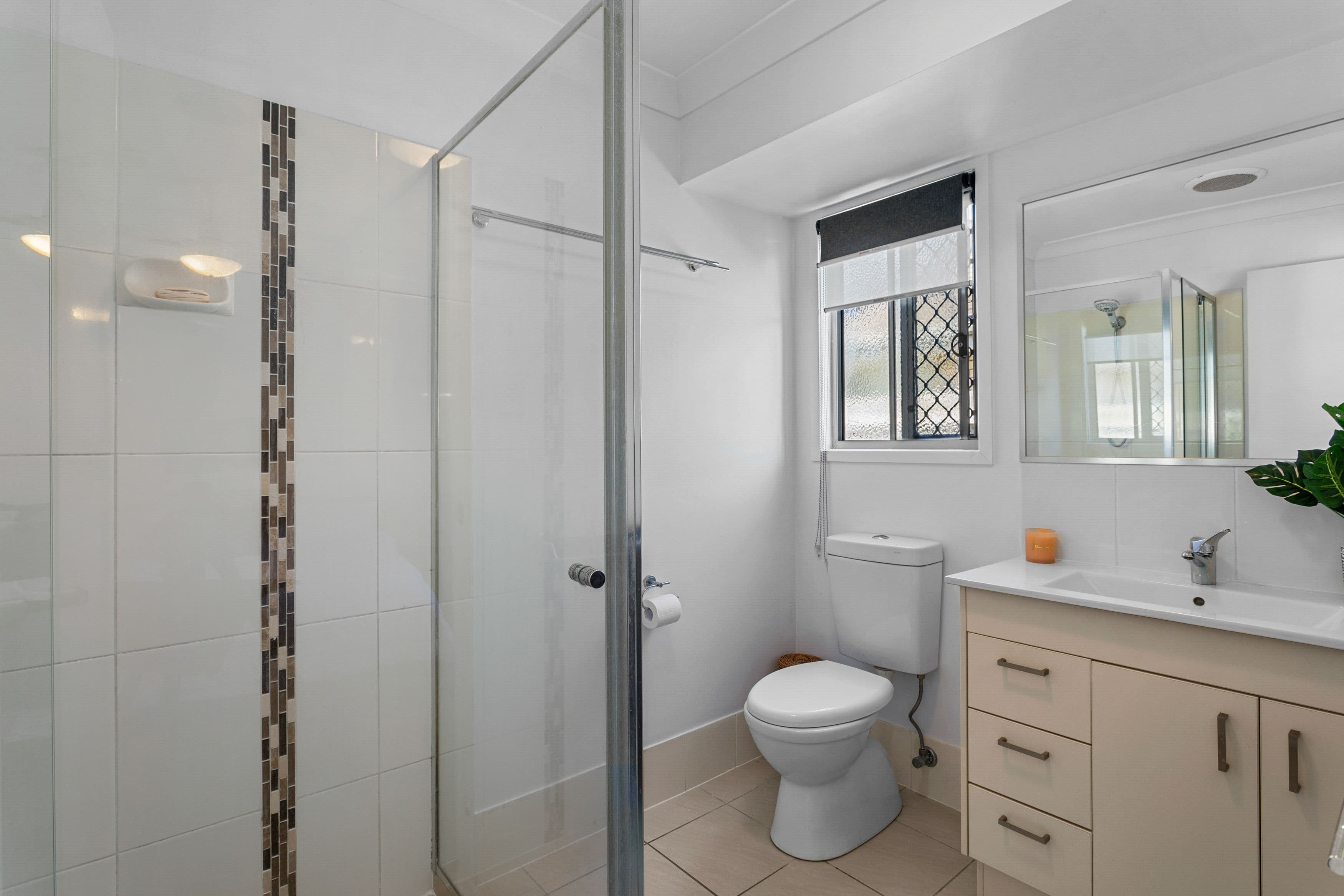16 Sabin Street, Caboolture QLD 4510, Caboolture - Thumbnail 8