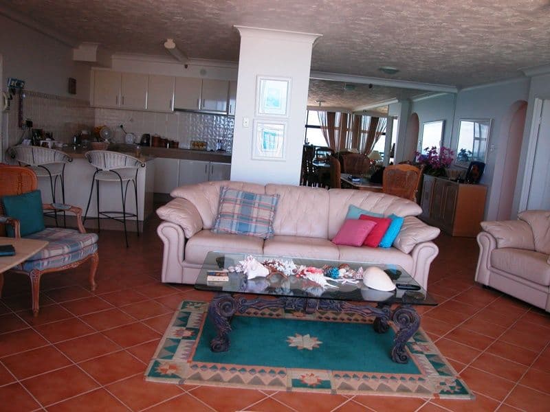 21B ' Surfers Aquarius', 4 Old Burleigh Road, BROADBEACH QLD 4218, Broadbeach - Thumbnail 2