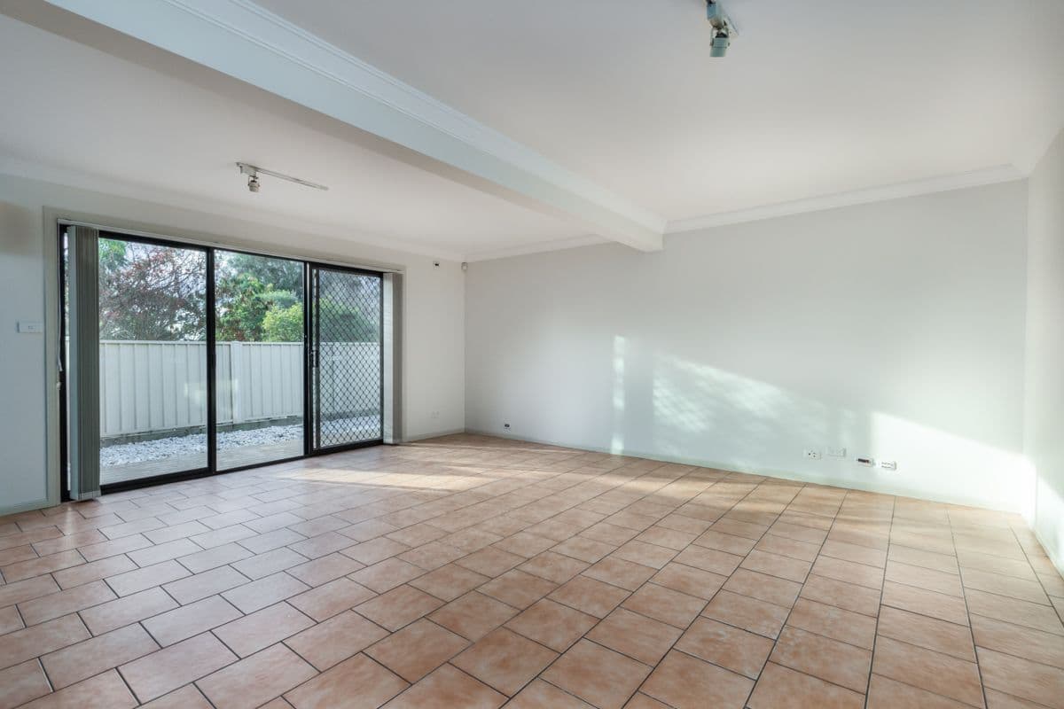50 Ivy Avenue, McGraths Hill - Thumbnail 5
