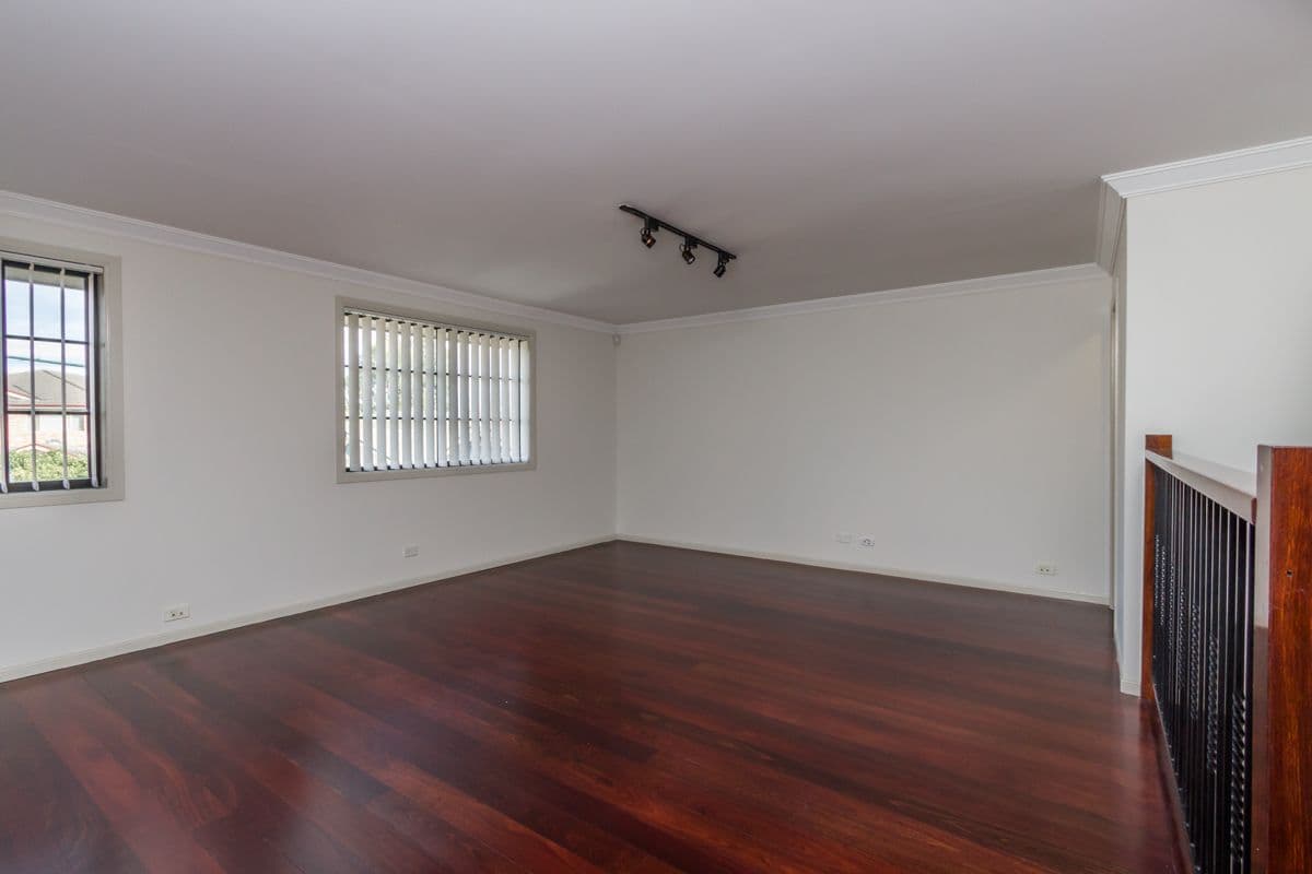 50 Ivy Avenue, McGraths Hill - Thumbnail 8