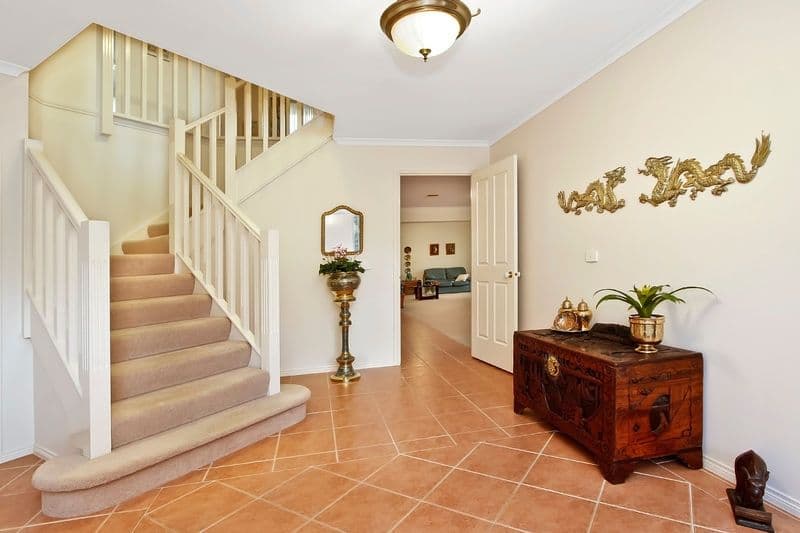 5 Fairway Drive, ROWVILLE VIC 3178, Rowville - Thumbnail 2