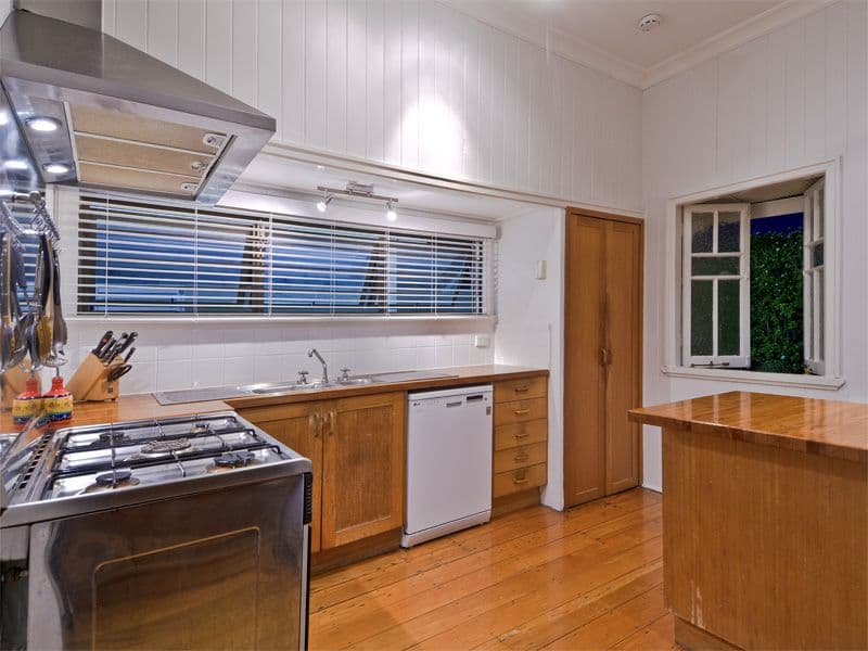 12 Cawmore Road, HAWTHORNE QLD 4171, Hawthorne - Thumbnail 3