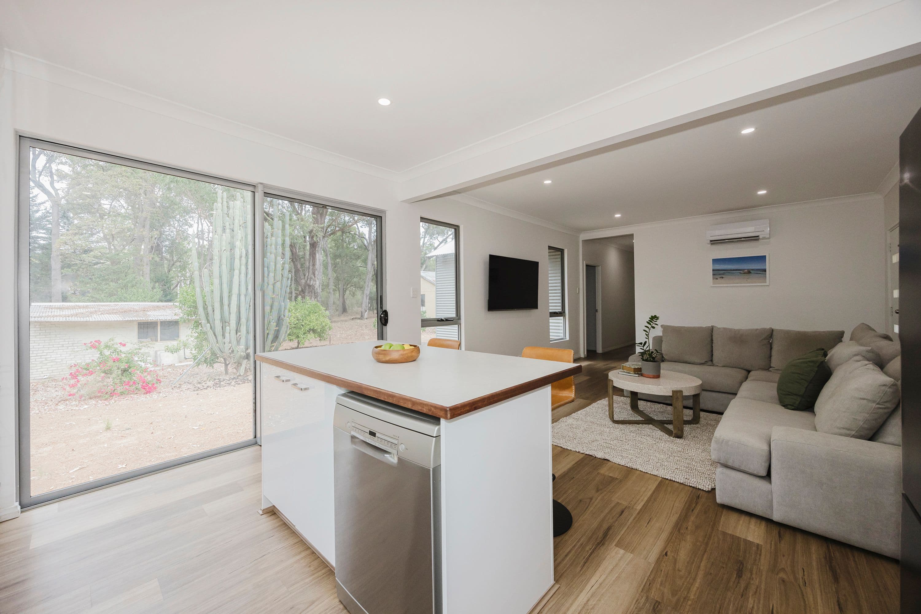 95 Palmateer Drive, Bickley WA 6076, Bickley - Thumbnail 7