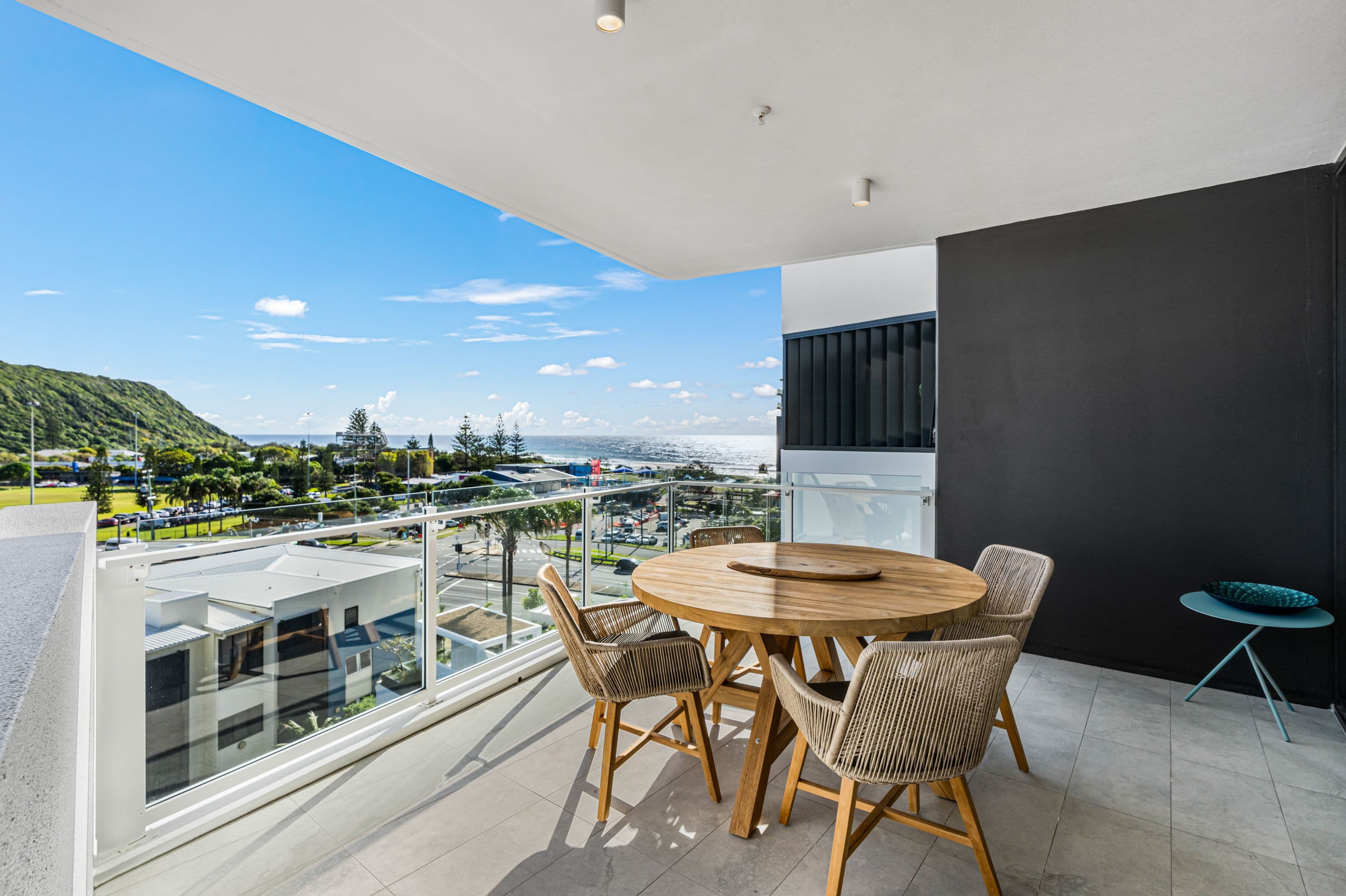 5 Nyrang Avenue, Palm Beach QLD 4221, Palm Beach - Image 1