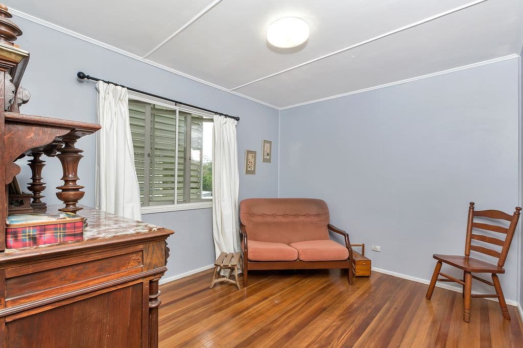 27 Baroda Street, Coopers Plains QLD 4108, Coopers Plains - Thumbnail 4