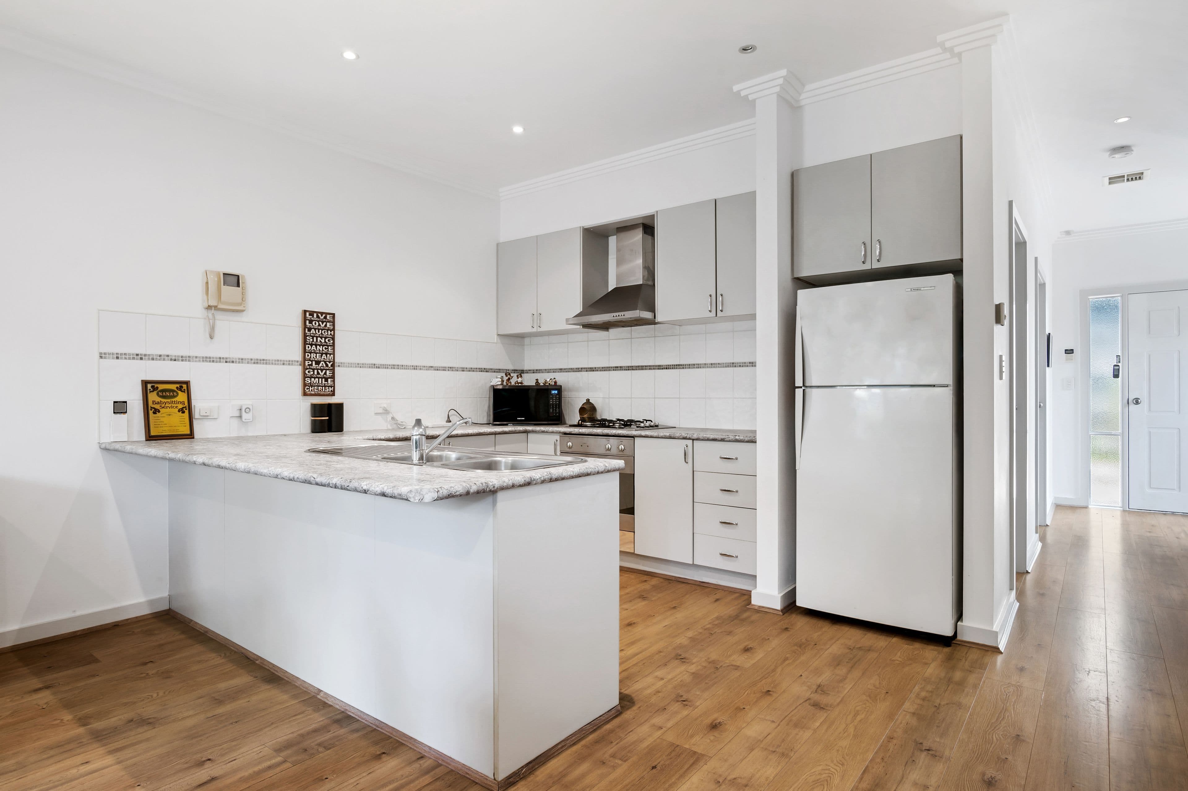 11 View Road, Bayswater VIC 3153, Bayswater - Thumbnail 4