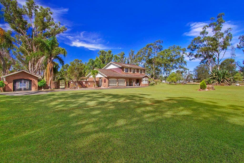 331 Windsor Road, Vineyard - Thumbnail 3