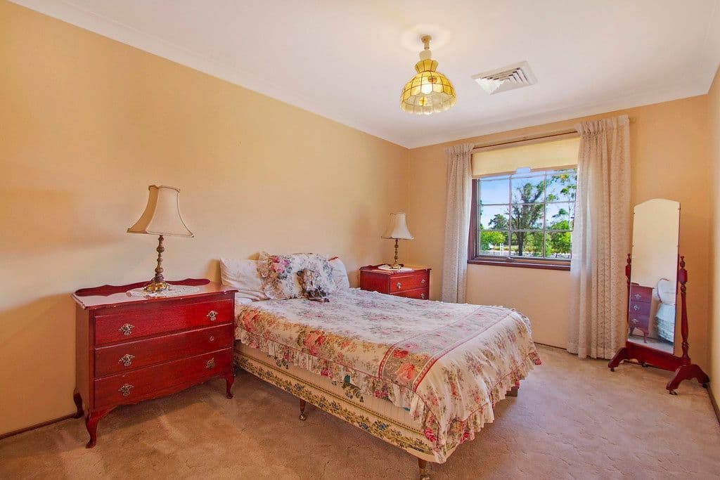 331 Windsor Road, Vineyard - Thumbnail 8