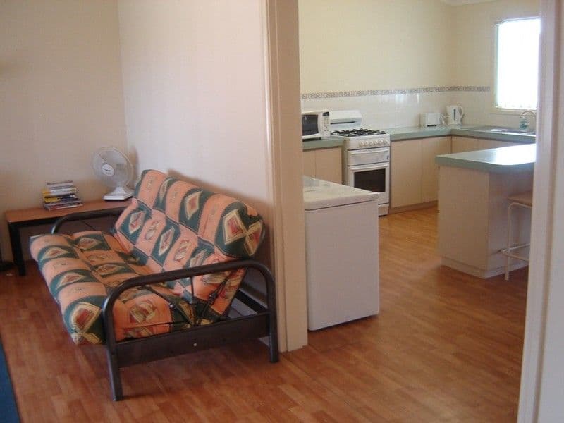 37 Lesueur Drive, JURIEN BAY WA 6516, Jurien Bay - Thumbnail 4