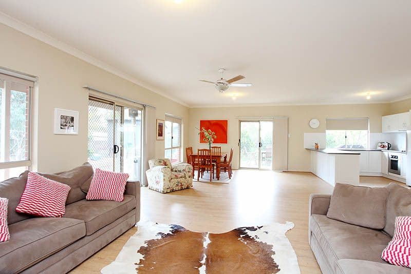 9 Rocky Glen Court, CLARE SA 5453, Clare - Image 1
