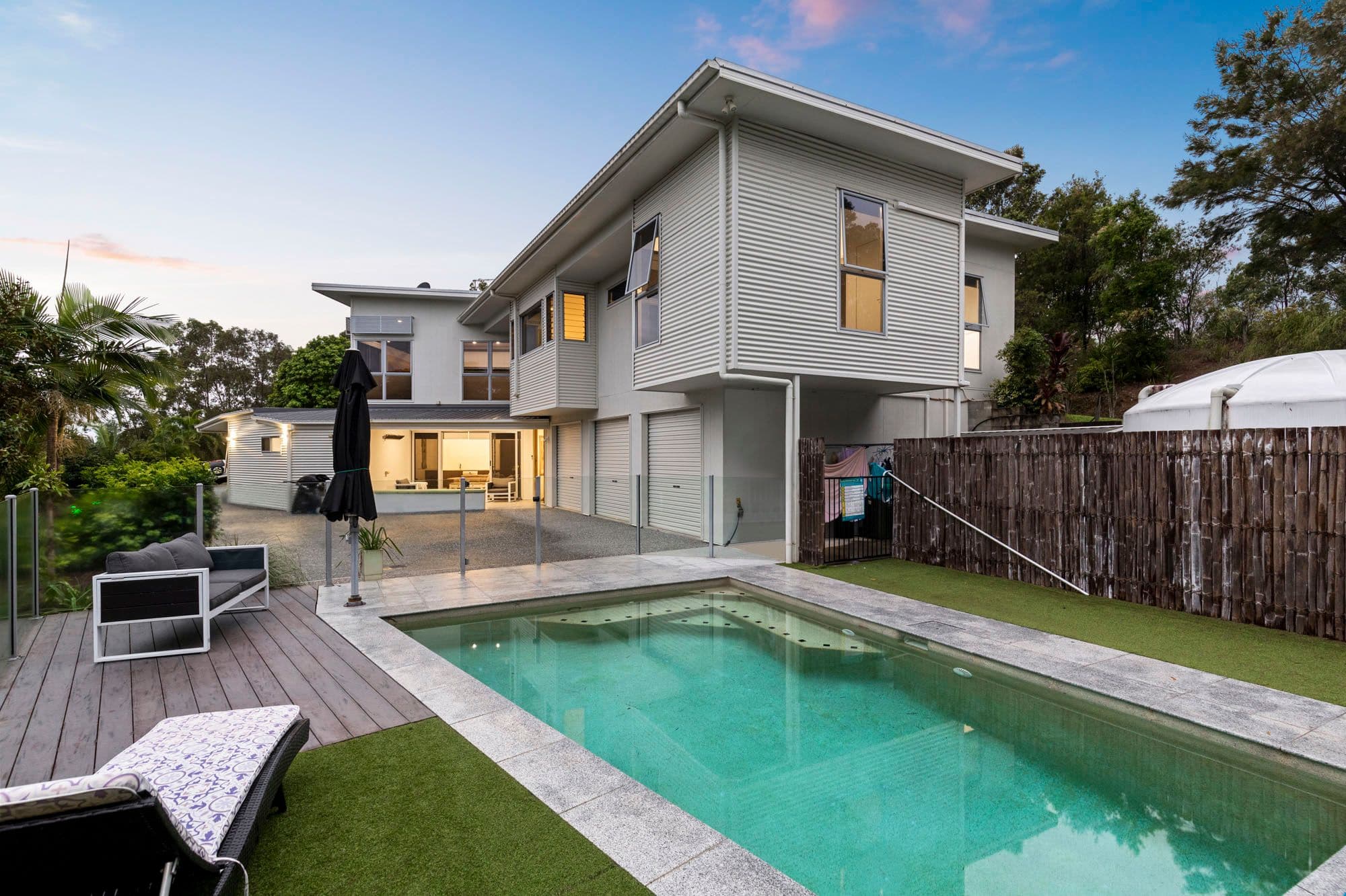 1 Hugh Place, Cashmere QLD 4500, Cashmere - Thumbnail 2