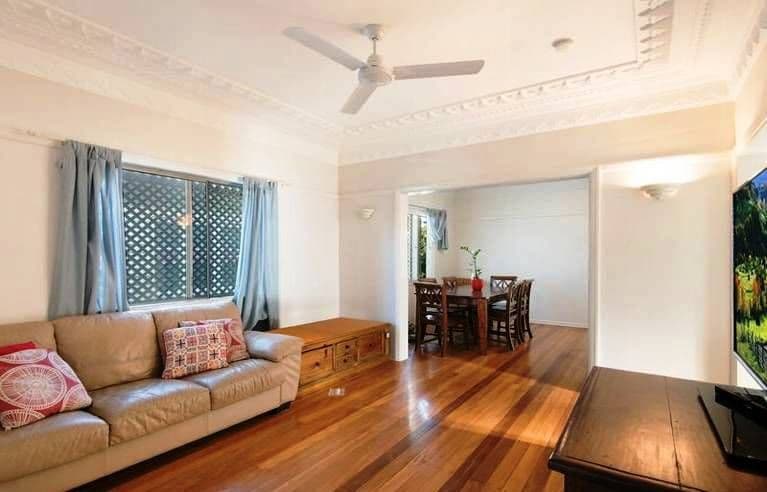 49 Twelfth Avenue, Kedron QLD 4031, Kedron - Thumbnail 2