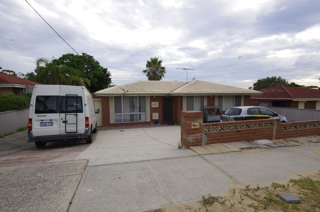 125 Koondoola Avenue, Koondoola WA 6064, Koondoola - Image 1