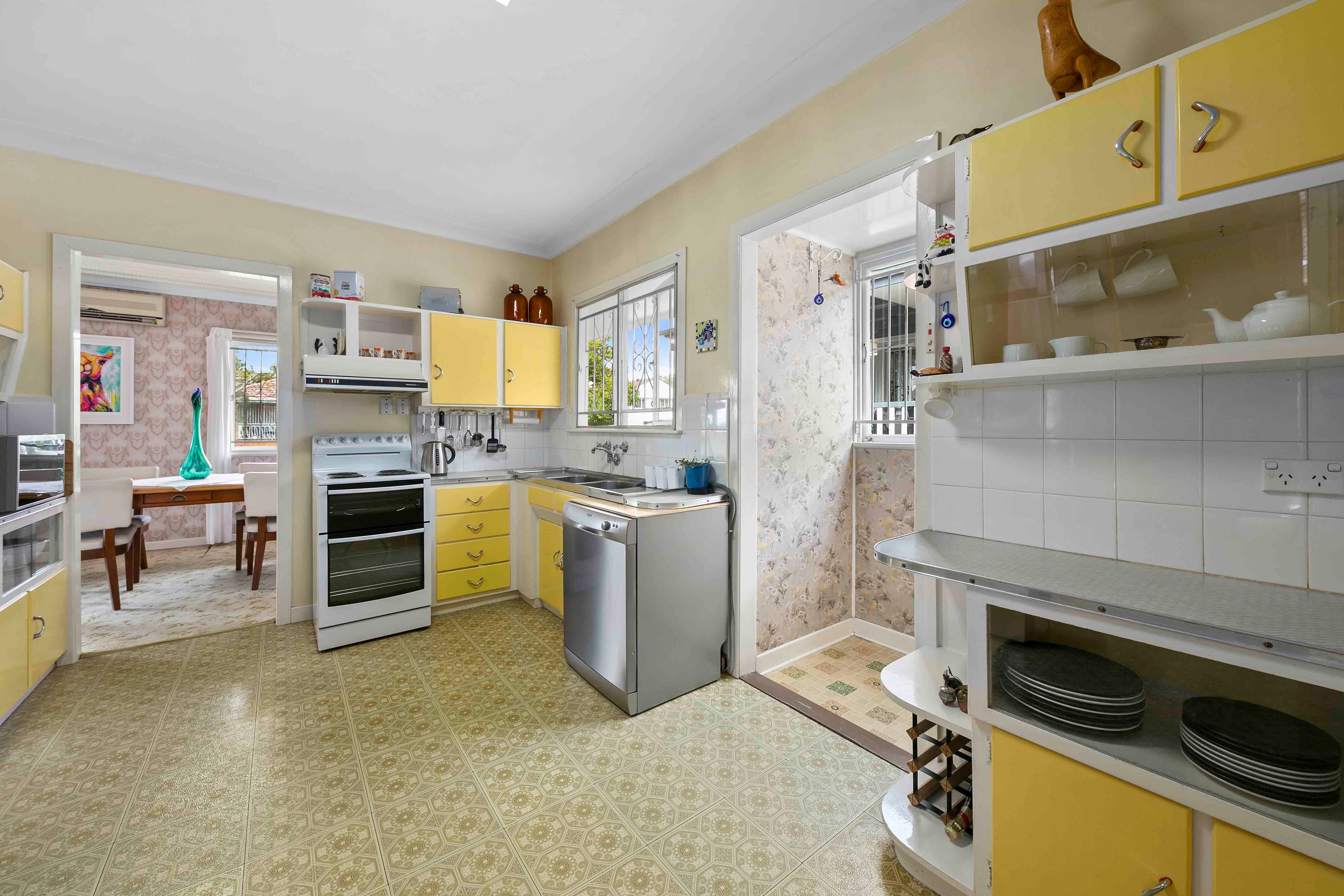 17 Lutzow Street, Tarragindi QLD 4121, Tarragindi - Thumbnail 5