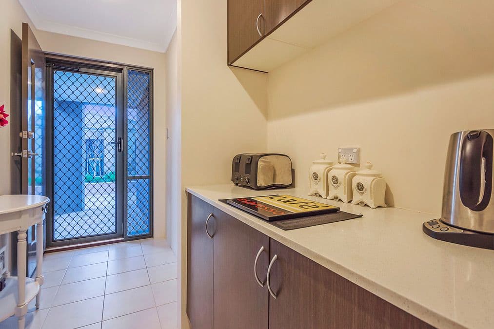 42 Baler Court, Hammond Park WA 6164, Hammond Park - Thumbnail 4