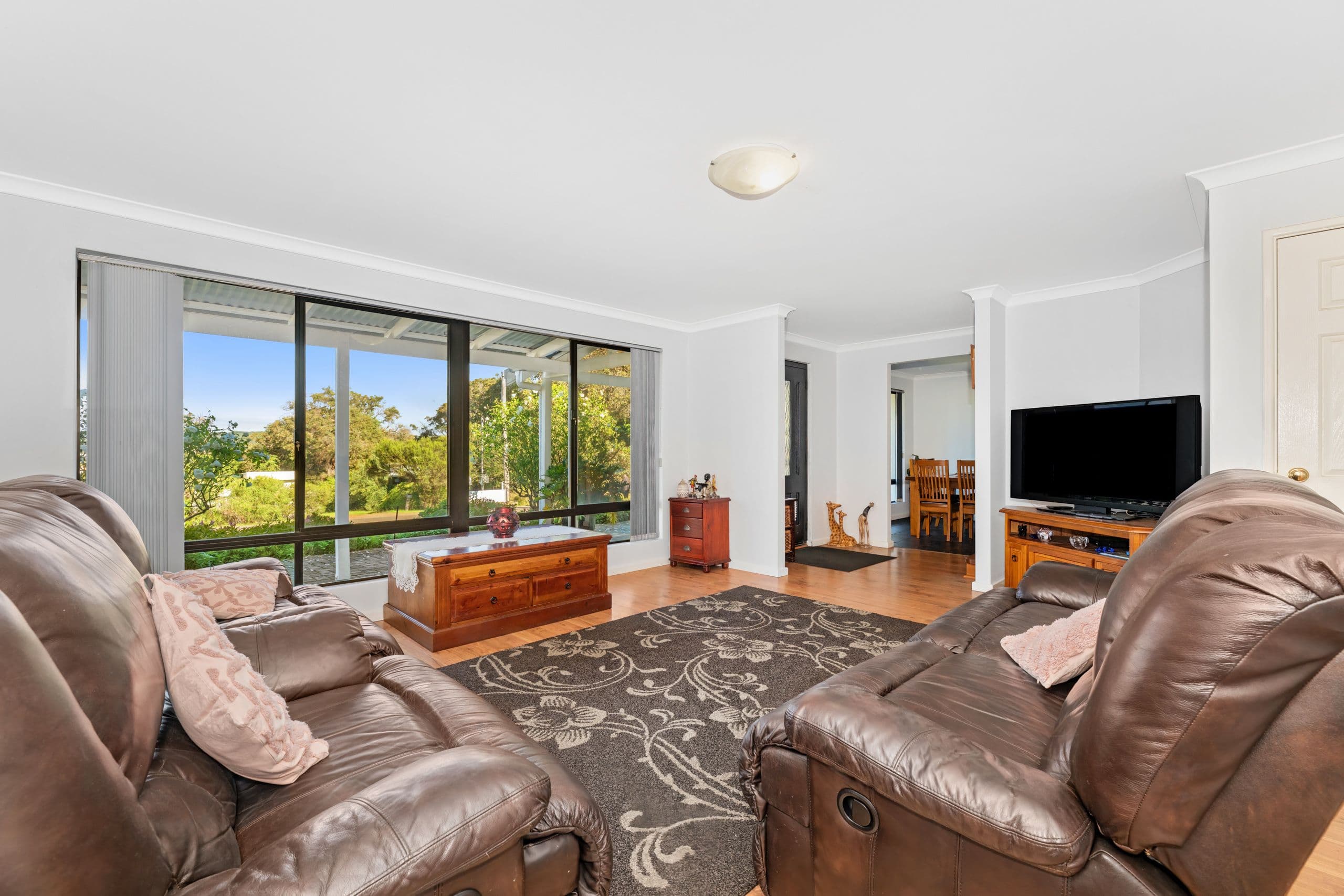 108 Minsterly Road, Ocean Beach WA 6333, Ocean Beach - Thumbnail 5