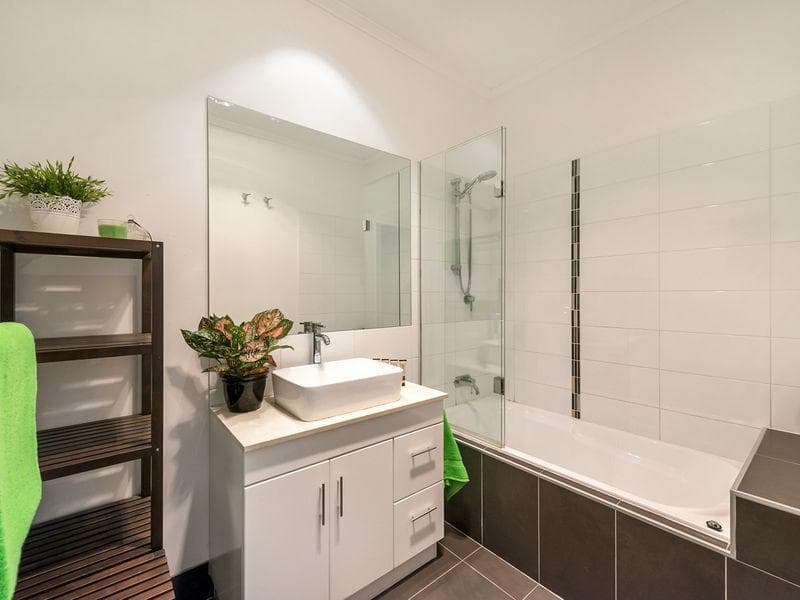 13 Taroona Avenue, Mount Waverley, VIC, Mount Waverley - Thumbnail 6