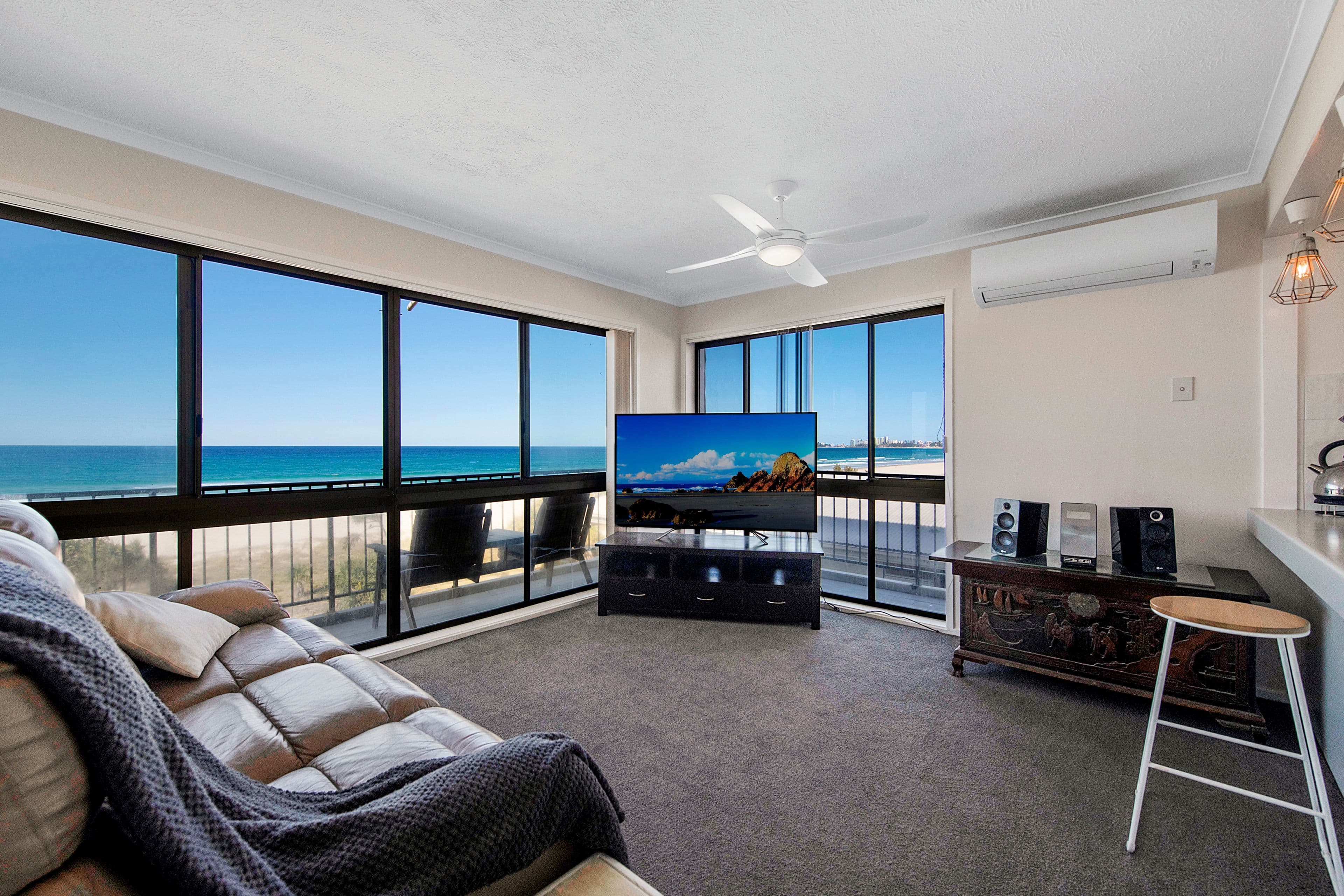 391 Golden Four Drive, Tugun QLD 4224, Tugun - Thumbnail 2